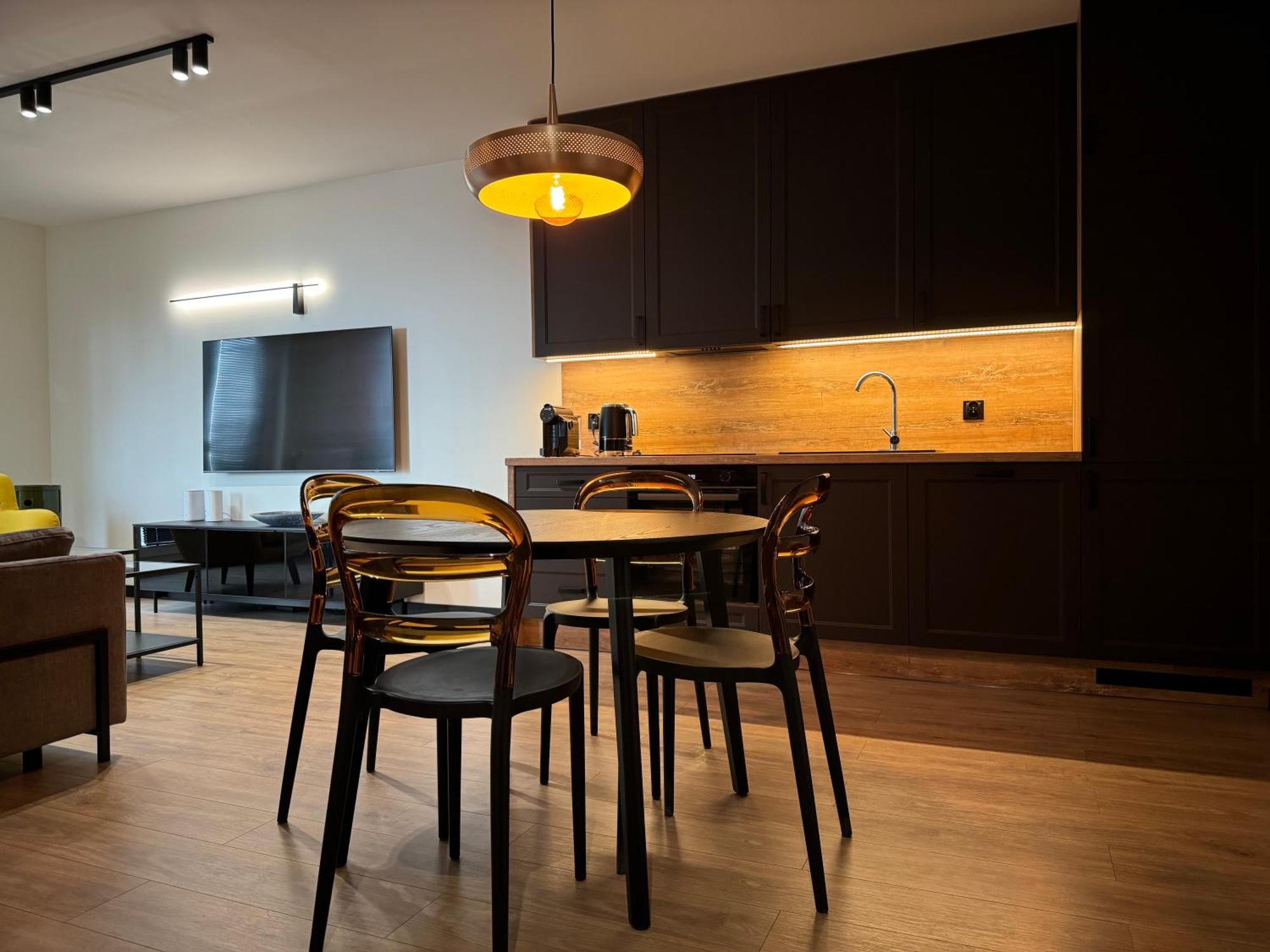 D7 Apartment *